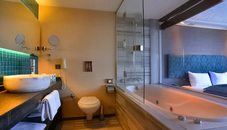 هتل پرا تولیپ استانبول